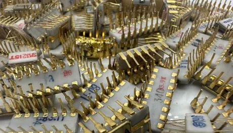 إعادة تدوير الذهب